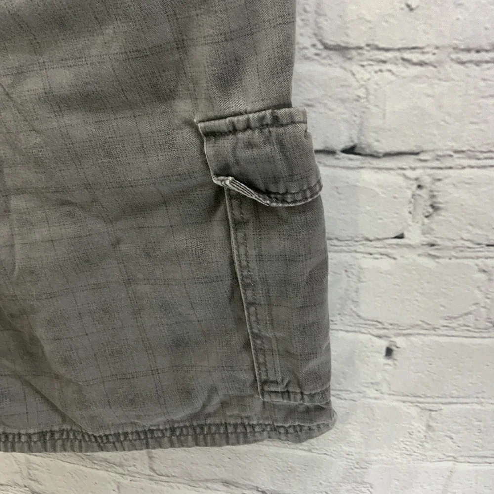 Wrangler Cargo Shorts‎ Mens Sz 36 Gray Casual Hiking Camping